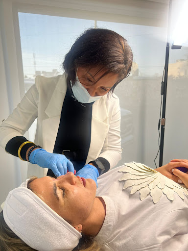 K Quérales Clinic
