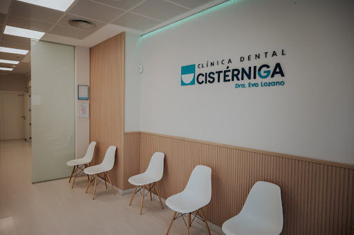 CLÍNICA DENTAL CISTÉRNIGA Dra. Eva Lozano