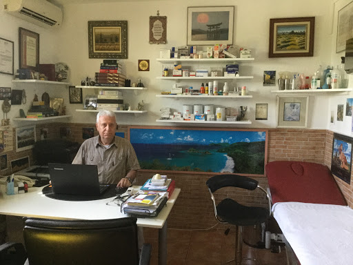 Dr. Chaoky Especialista en Pediatría