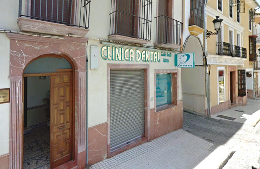 Clínica Dental María José Prieto
