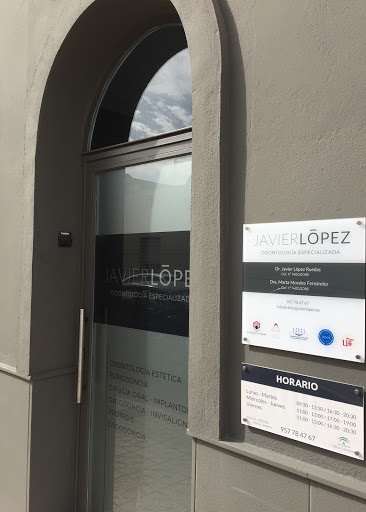 Clínica Dental Javier López