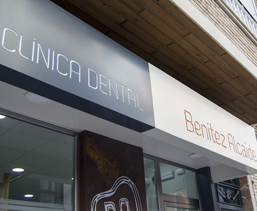 Clínica Dental Benítez Alcaide