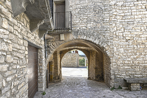 Arc del carrer de les Voltes de Pujalt