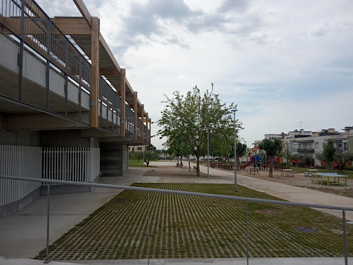 Biblioteca Neus Català i Pallejà