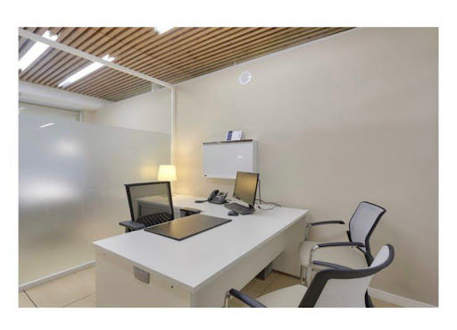 Medical Center Santa Susanna. Dr E. Torres.