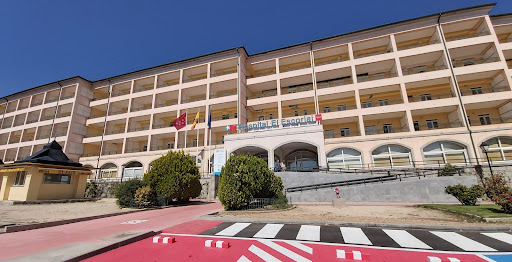 Hospital Universitario El Escorial