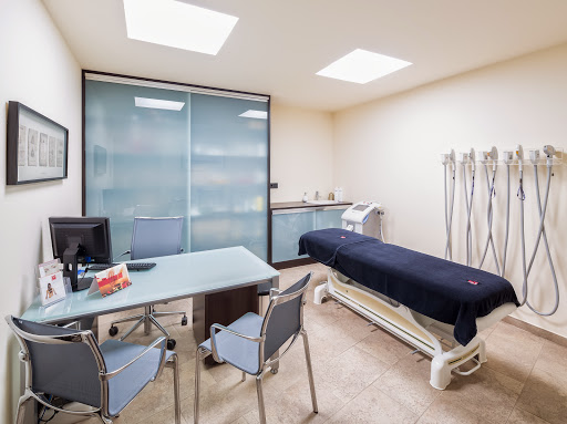 Institut Mèdic Estètic Dr. Nieto · Medicina estètica i Nutrició