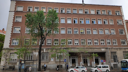 Centro de especialidades Pontones