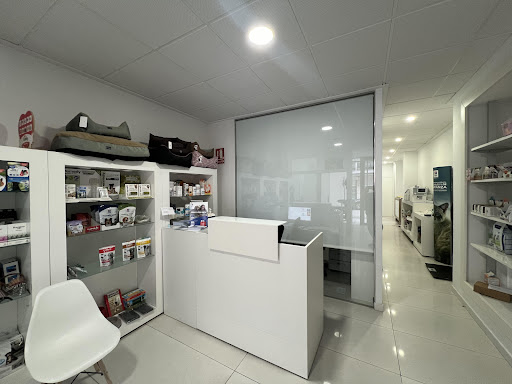 Clínica Veterinària Món Viu