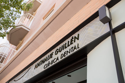 Clínica Dental Font de la Rosa