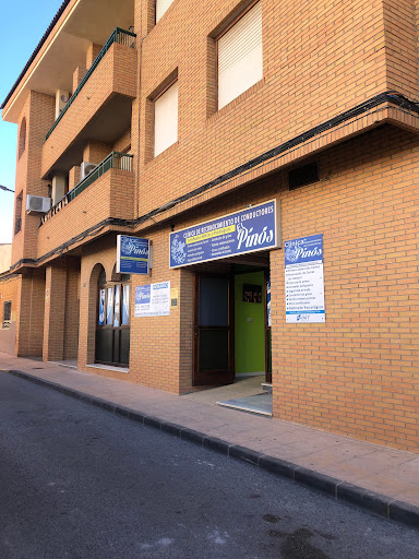 Centro de Reconocimiento de Conductores - El Pinòs