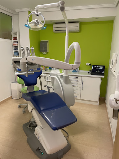 Oralesa centro de salud bucodental