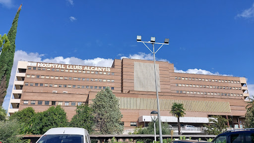 Hospital Lluis Alcanyís de Játiva / Xátiva