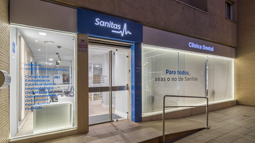 Clínica Dental Sanitas Aljarafe