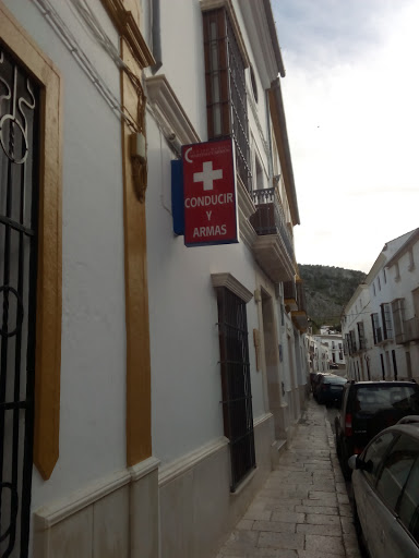 Centro Médico Martínez Carrión