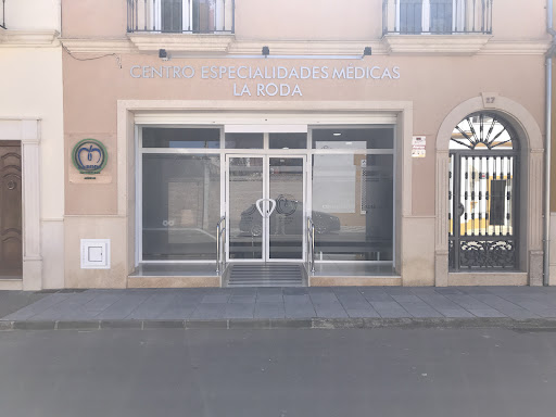 ESPECIALIDADES MÉDICAS LA RODA