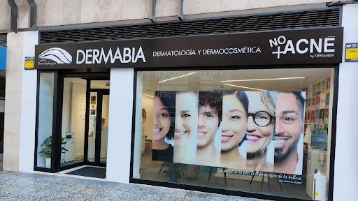 Centro Dermatológico Dermabia. Dra. Cristina Lázaro Tremul
