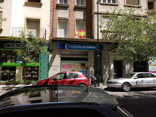 Clínica Dental Adeslas