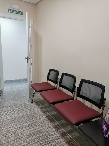 CLÍNICA DENTAL CUETO