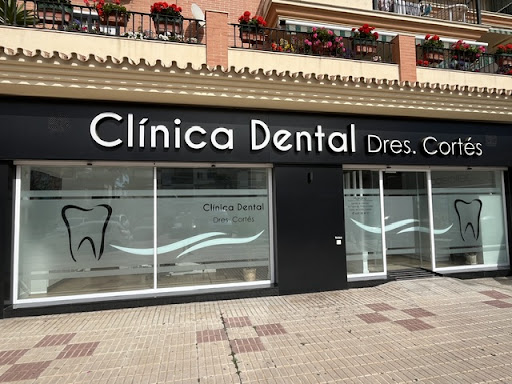 Clínica Algarrobo Costa Doctores Cortés